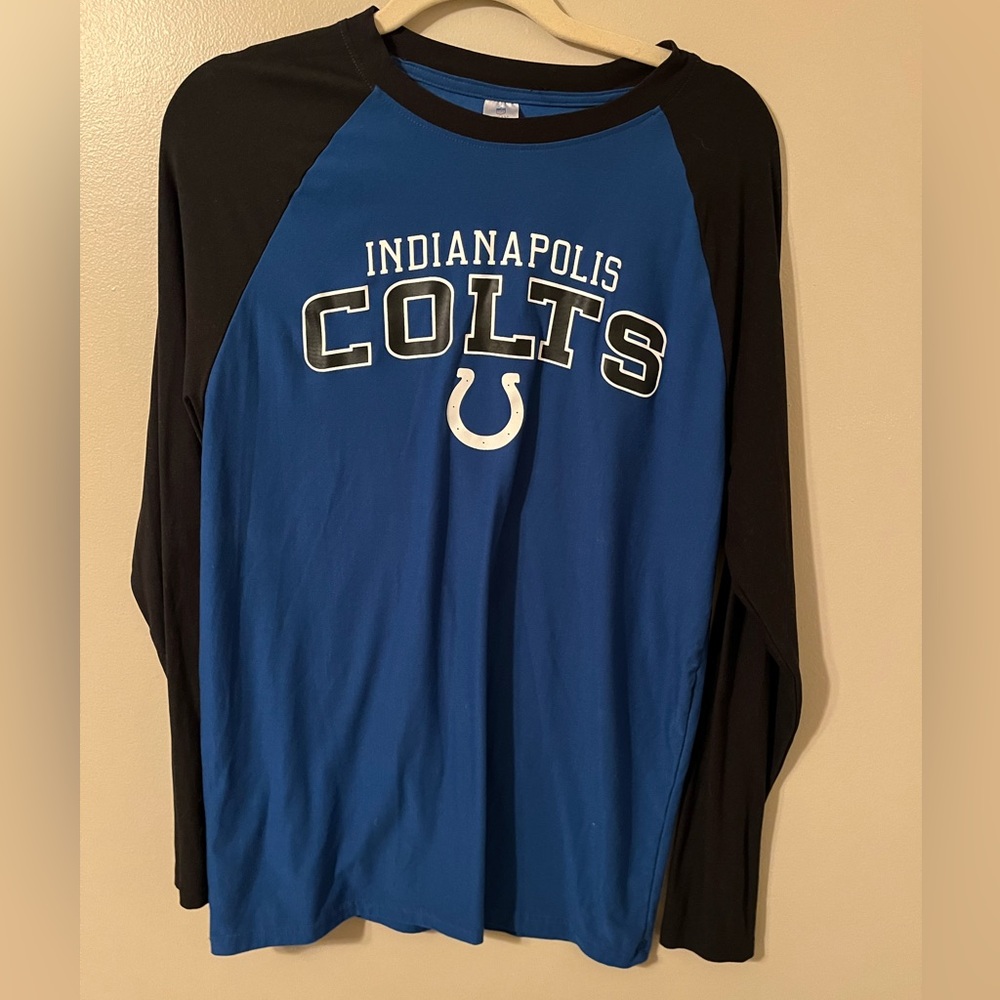 Colts shirt